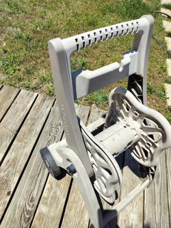 Water hose holder