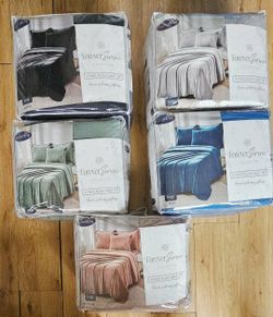 KING SIZE 4 PIECES FRANNEL SHEETS SET 