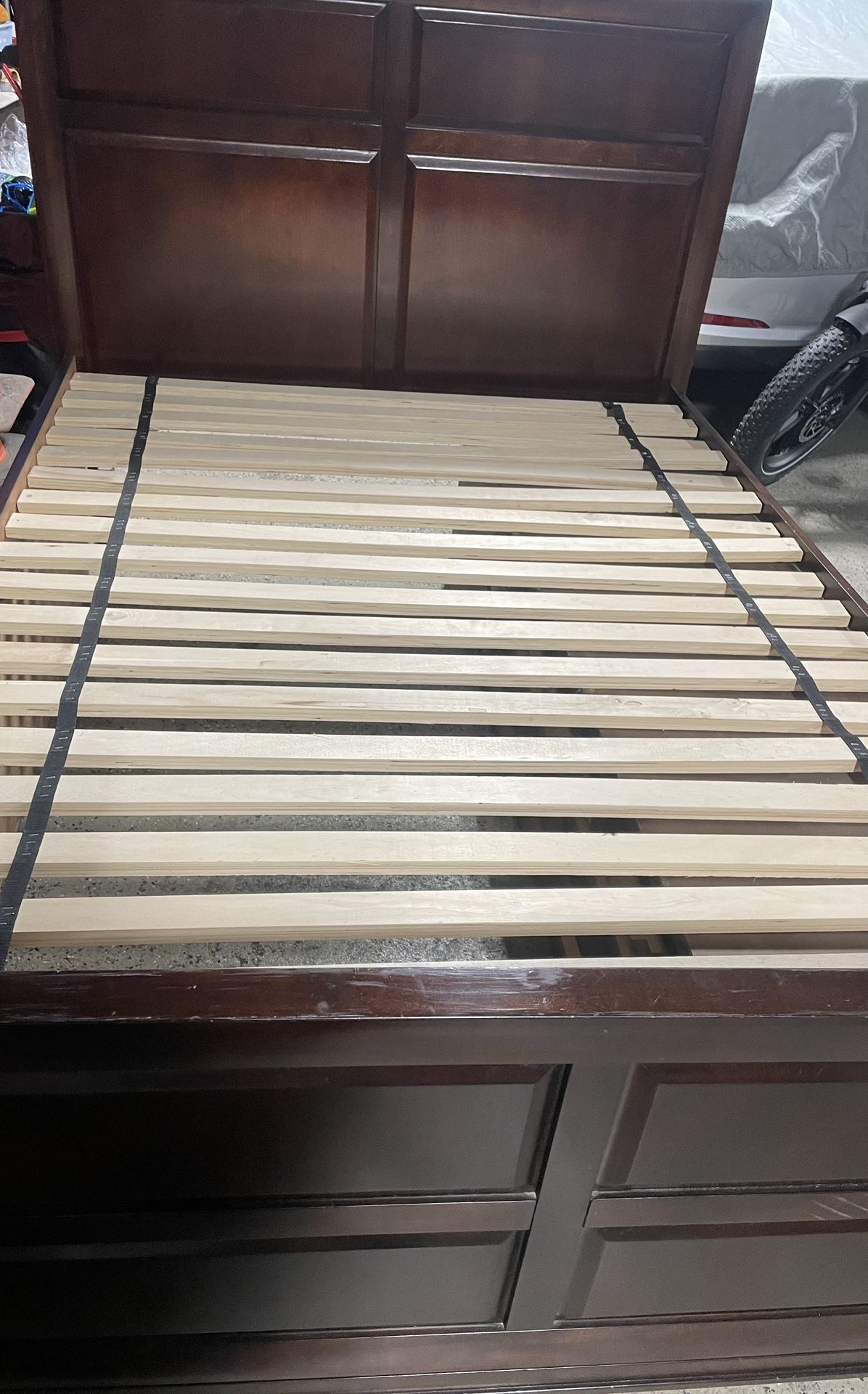 Tavern Wooden Bed Frame With 4 Storage Drawers