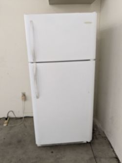 Frigidaire Refrigerator
