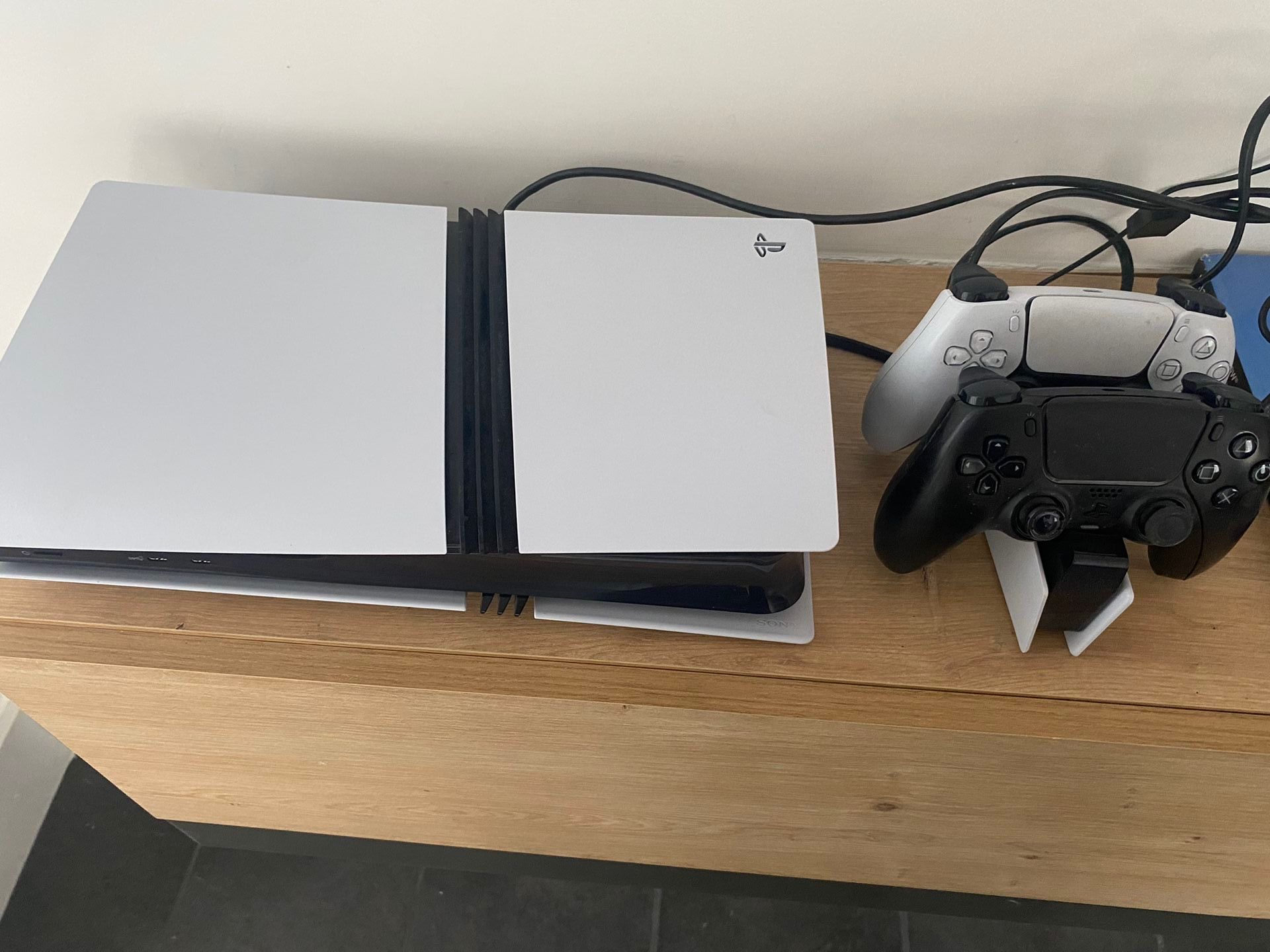 PS5 Pro Like New 2 Controllers with Charging Base