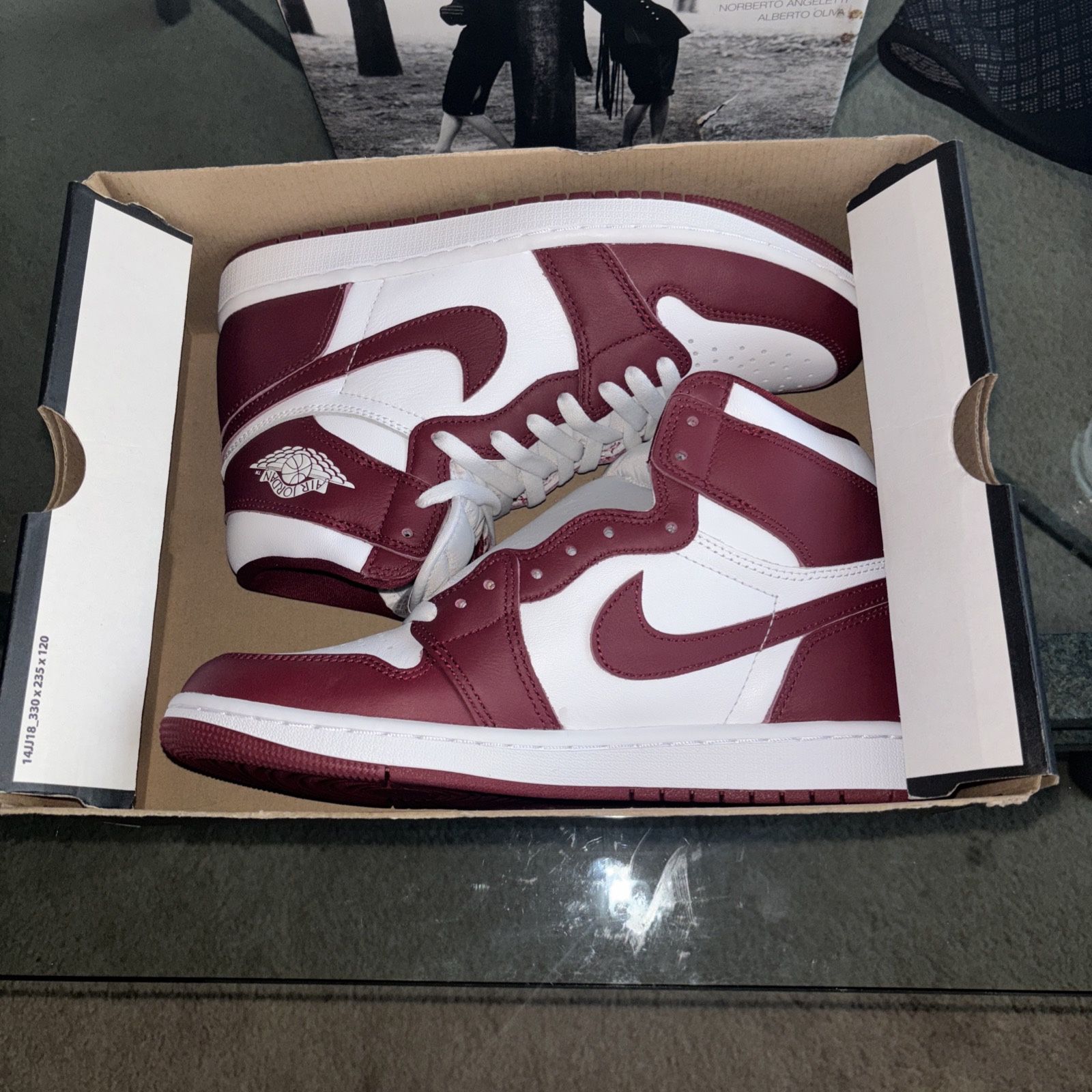 Jordan 1 High OG Artisanal Red Size 9
