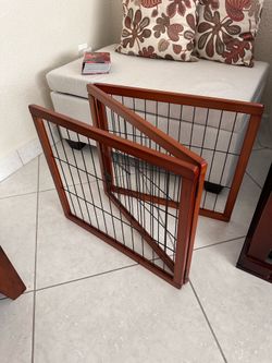 Cherrywood 3 panel dog gate