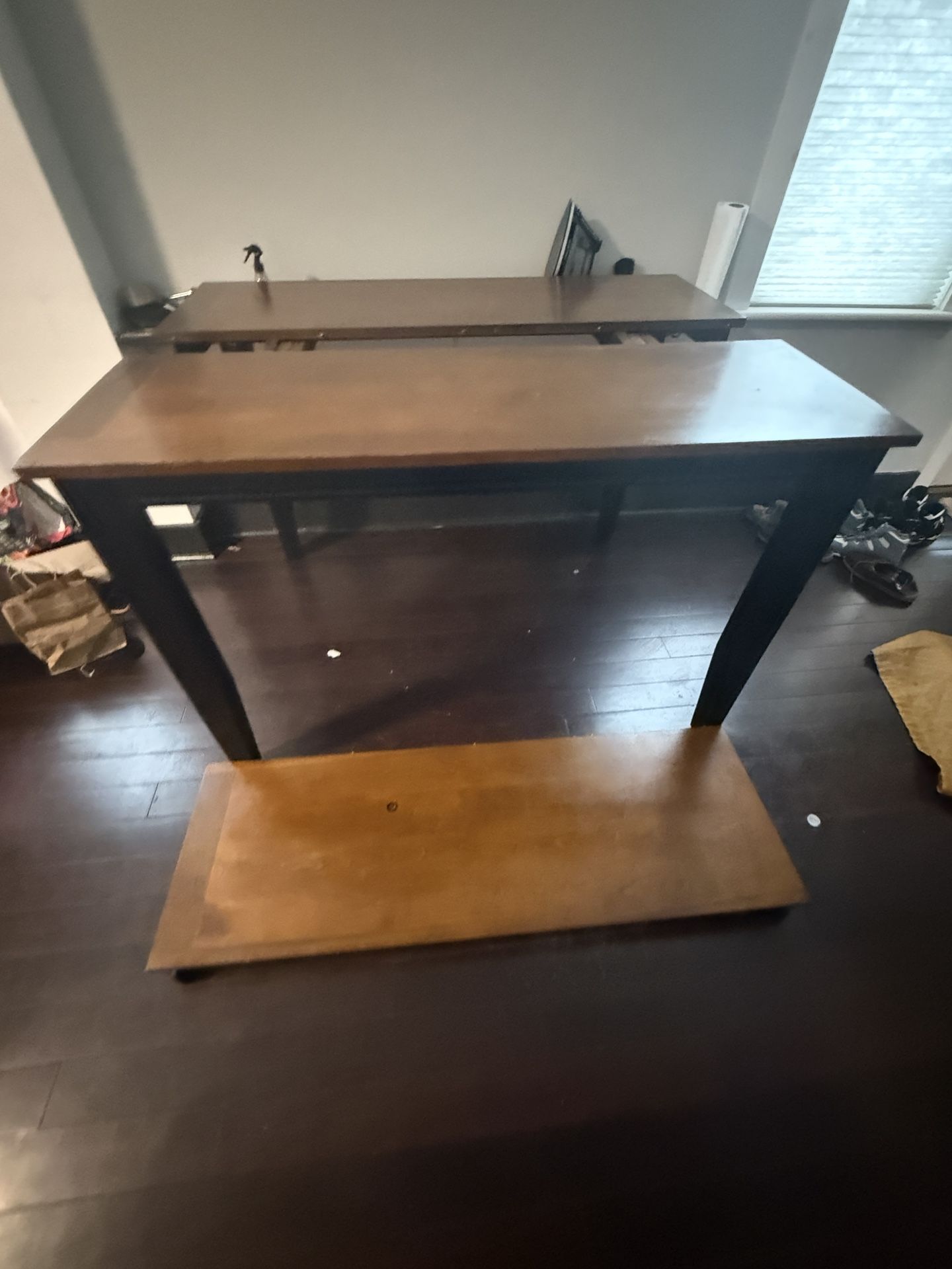 Black Cherry Wood Kitchen table (BOB FURNITURE)