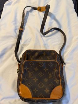 LV camera bag crossbody