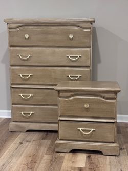 Chest of drawers and matching nightstand