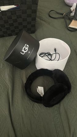 Ugg wireless earmuffs