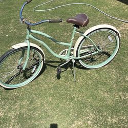 26 Inch Girls Beach Cruiser