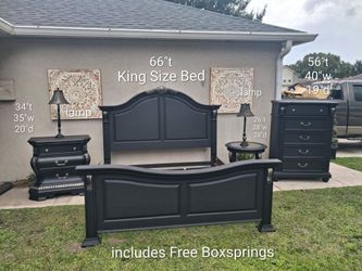 Solid Wood High End 8 Piece Matte Black Bedroom Set