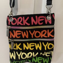 NEW YORK NEW YORK CROSSBODY BAG