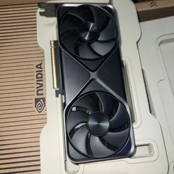 NVIDIA - GeForce RTX 5070 12GB GDDR7 Graphics Card - Graphite Grey