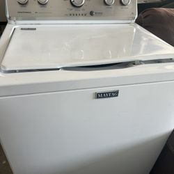 Maytag Washer And Dryer Set