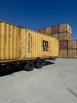 Shipping container
