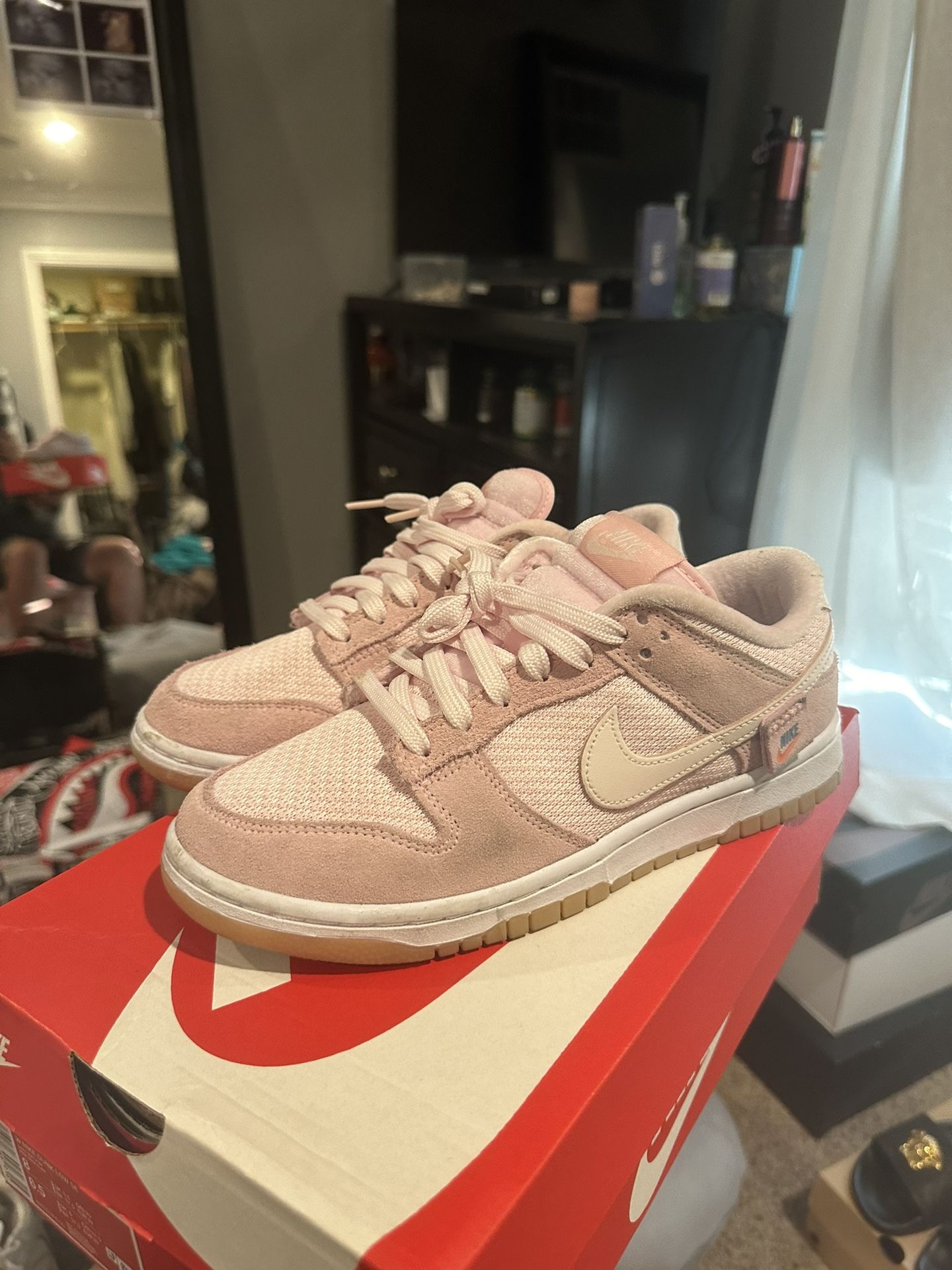 Nike Dunk Low SE Teddy Bear