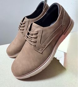 Hawker Rye Men’s Shoes Size 9 I WILL NOT REPLY TO. IS IT AVAILABLE IF THE POST IS UP THEN IT IS AVAILABLE.