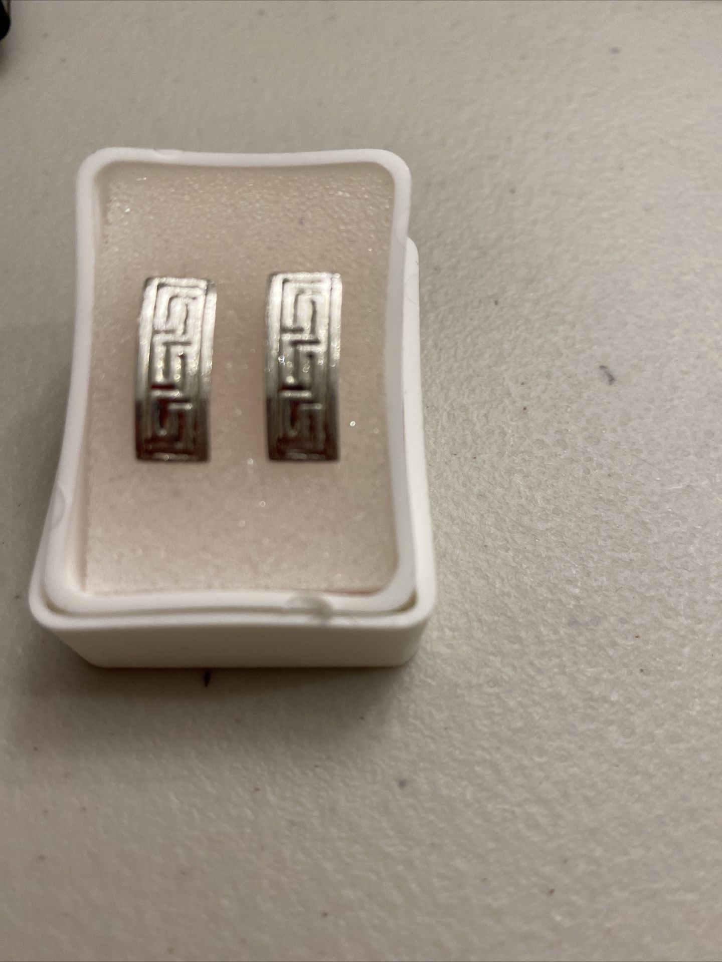 925 Stern Silver Stud With Butterfly, Earrings. New