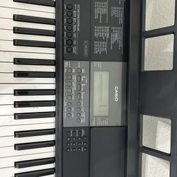 Piano Casio CT-X800