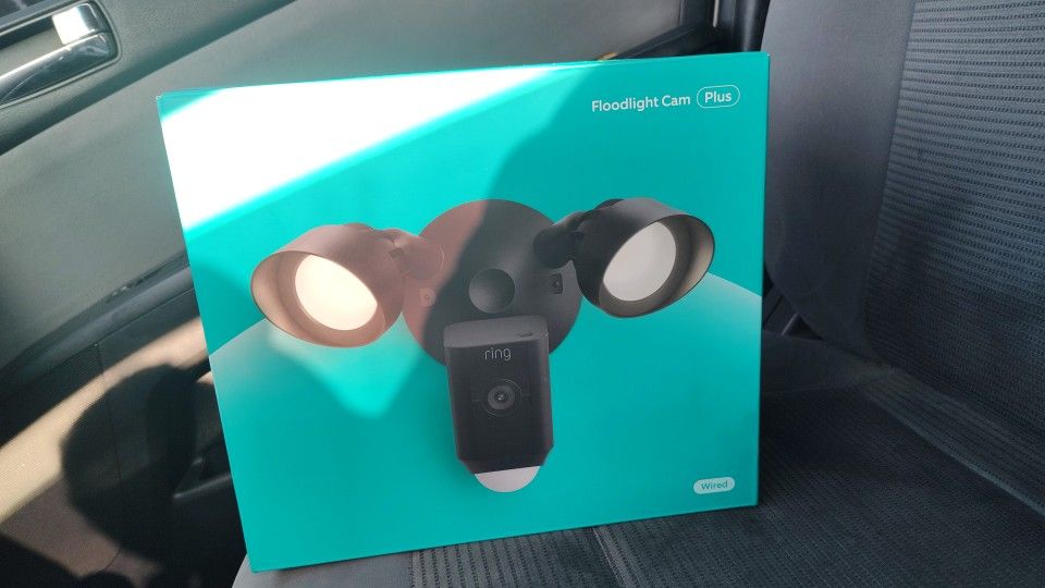 New Floodlight Cam Plus