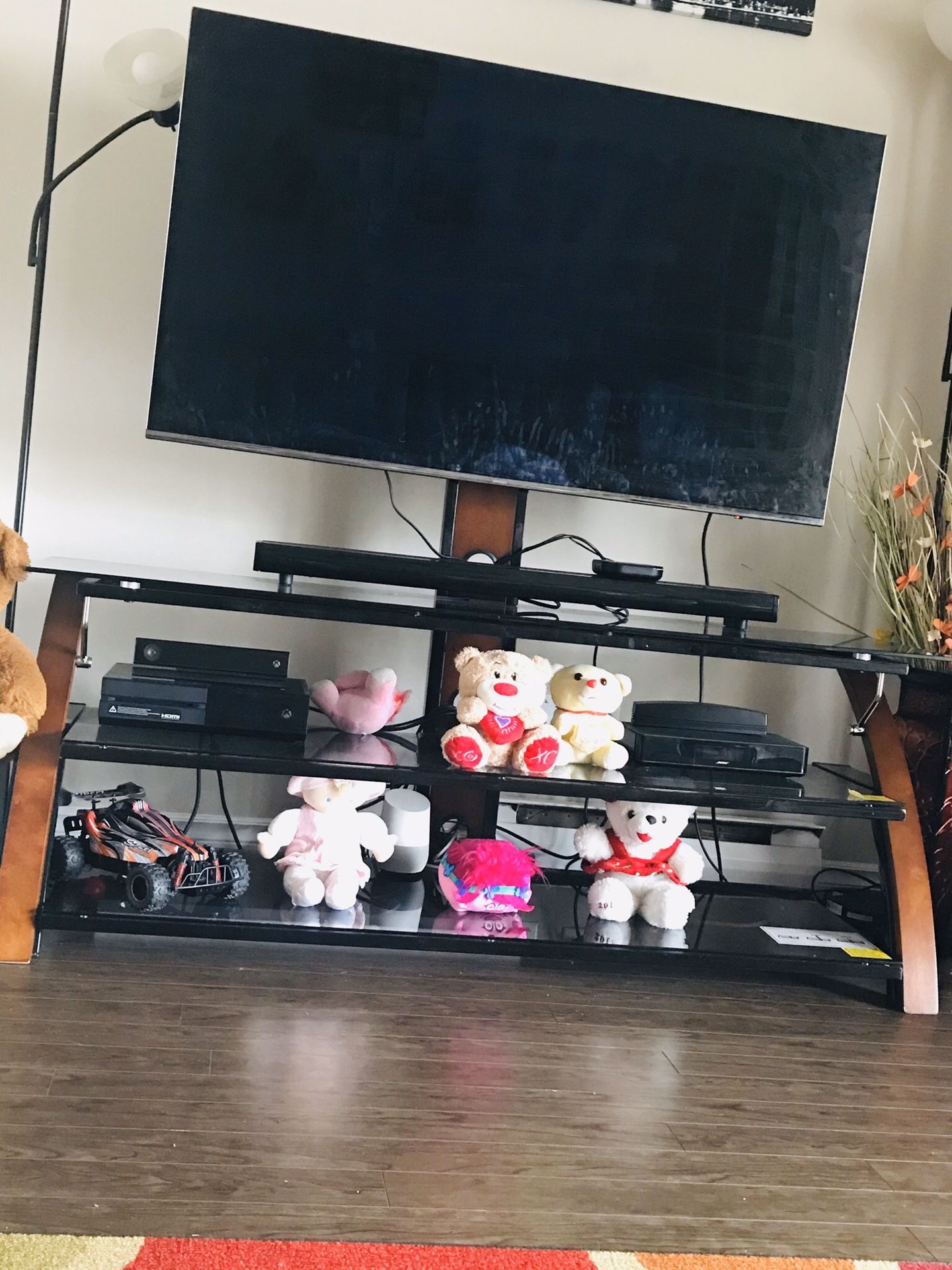 Tv stand & coffee table
