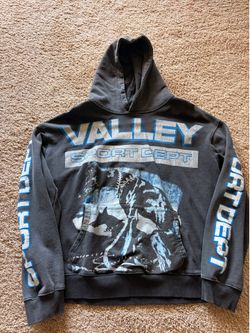 Valley sport dept size small hoodie