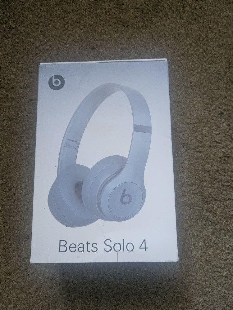Beats Solo New