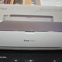 Cricut Maker Bundle 4 Sale