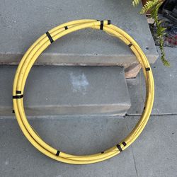 Flexible gas line