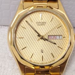 Vintage Citizen CQ Men's Day Date Gold Plated Stainless Steel Quartz Watch