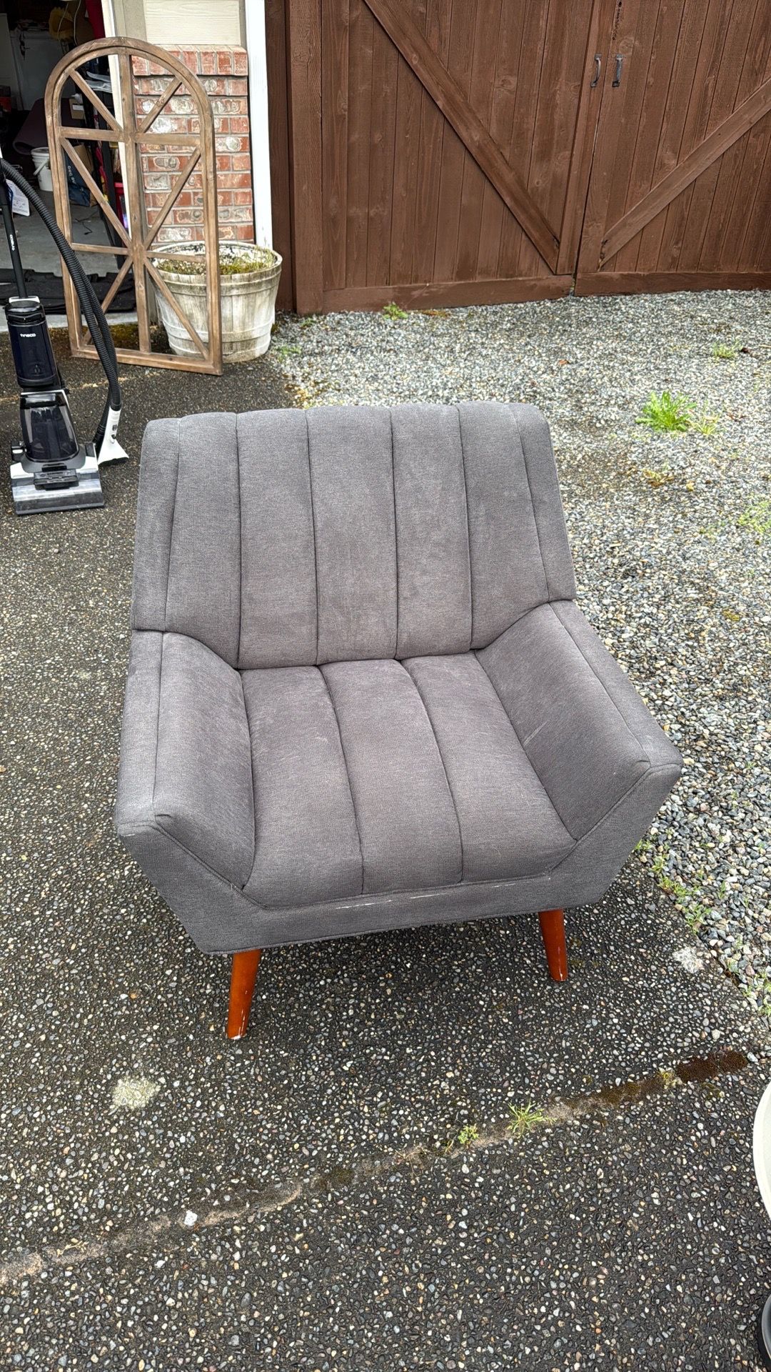 Grey chair