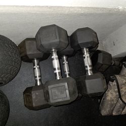 Dumbbell Sets 25 30 35lb