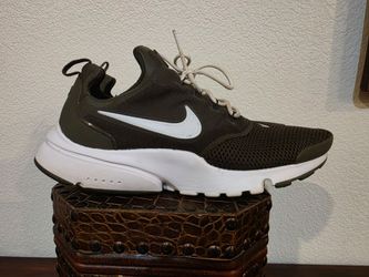 NIKE PRESTO FLY OLIVE GREEN