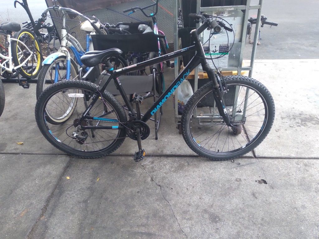 Diamond Back Aluminum 27.5 21 Speed New Cables And Housing