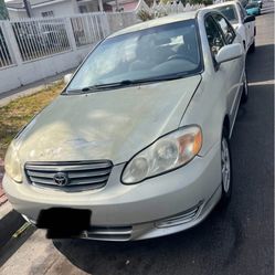 2004 Toyota Corolla 