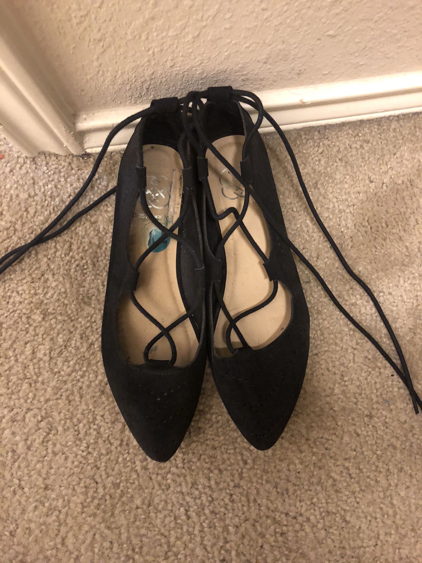 Women’s Shoes