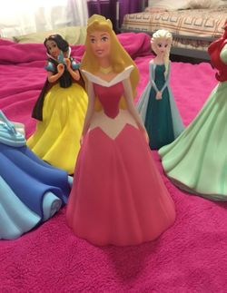 Disney prince aurora coleccionable