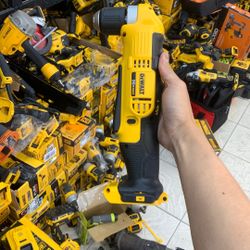 Dewalt 20v 3/8” VSR Right Angle Drill/Driver 