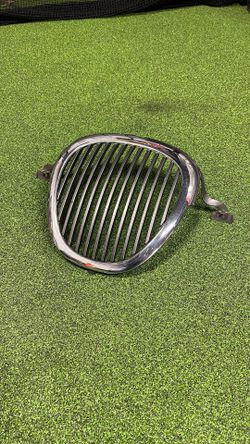 2000-2003 OEM Jaguar S Type Upper Grill