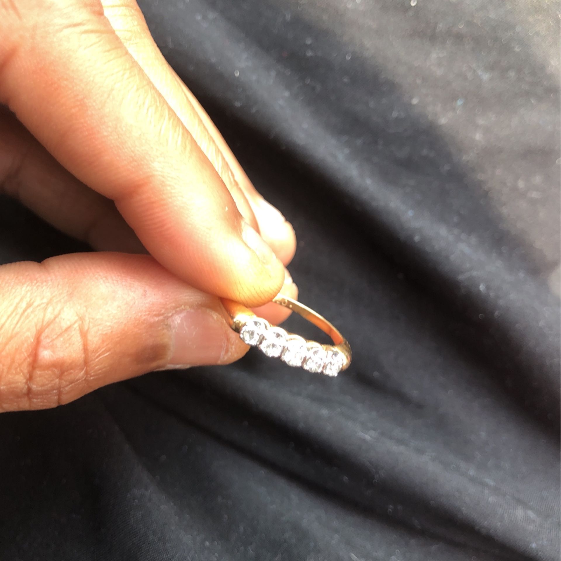 14k Magic Glo Engagement Ring 5 Diamonds
