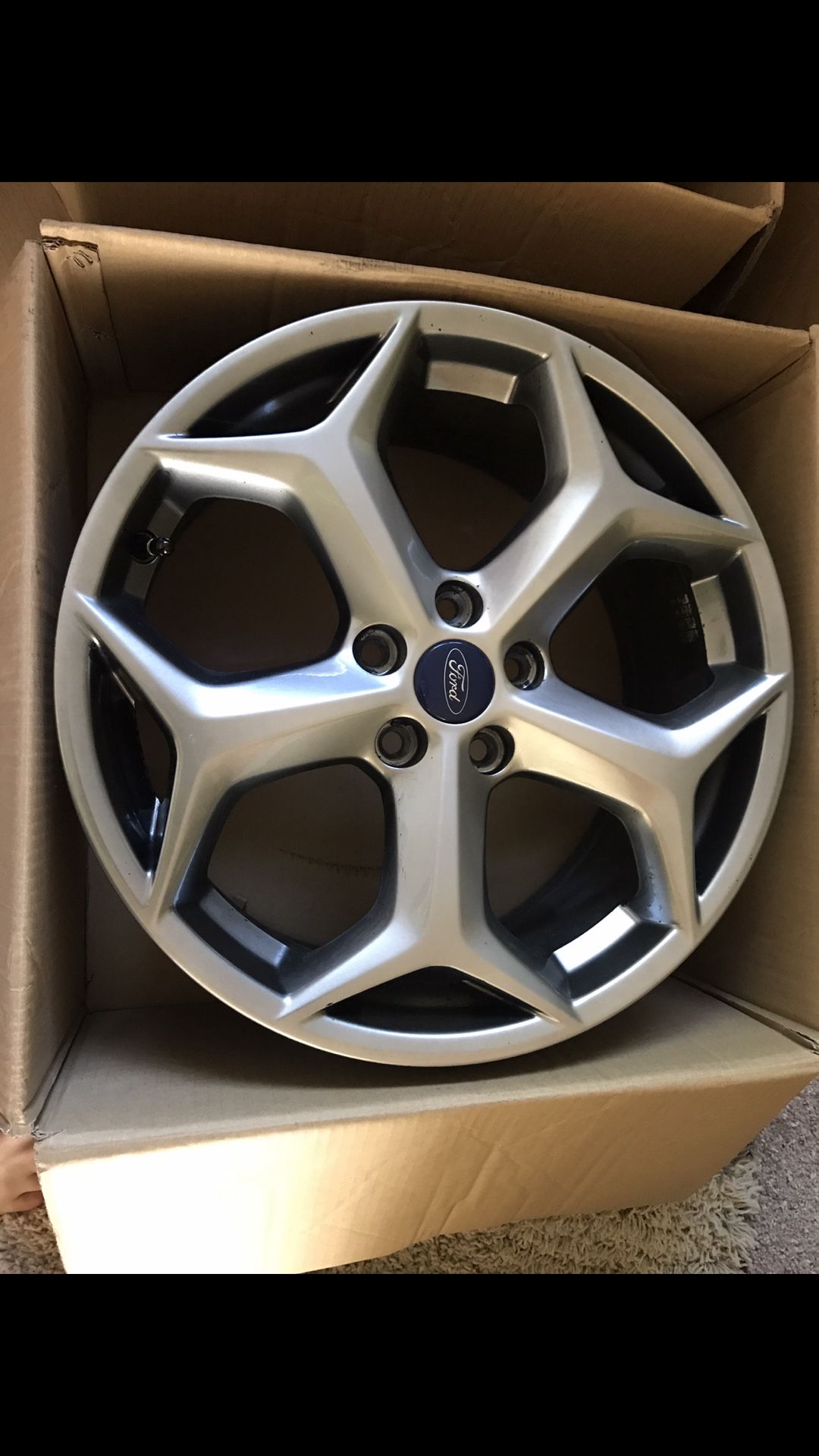 Ford Focus ST 18” Snowflake Wheels OEM