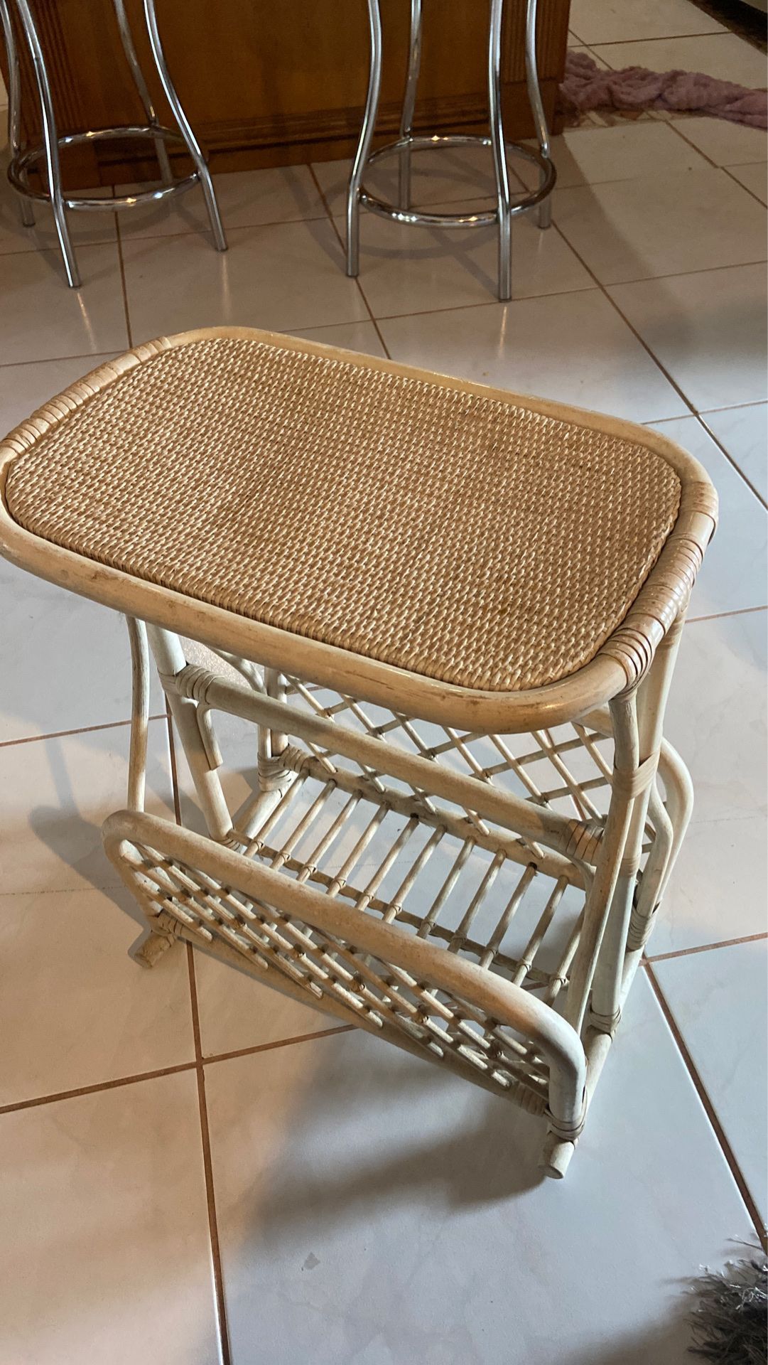 Wicker Magazine Rack