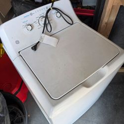 GE Washer & Gas Dryer Set – 4.2 cu ft Washer / 7.2 cu ft Gas Dryer