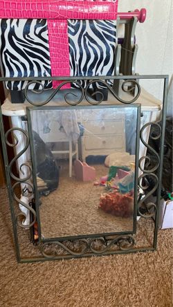 Mirror decor