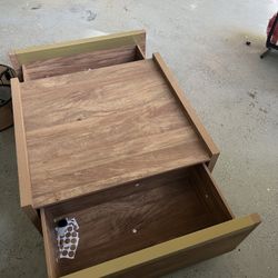 Tylor Coffee table - Used - $50 Pick Up Only 