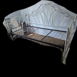 Day Bed Frame