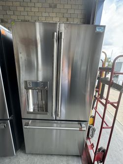 Cafe Refrigerator Counter Depth 