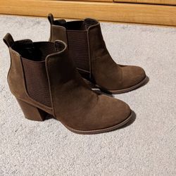 Brown Boots Size 8.5