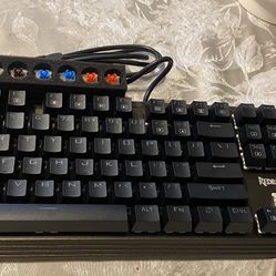Redragon K570 PARTRYUSA RGB Backlit Mechanical Gaming Keyboard