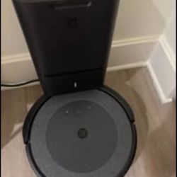 iRobot Roomba Robot Vacuum w/ Auto-Empty Clean Base Dock (Needs New Filter)