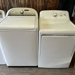 WHIRLPOOL WASHER AND DRYER