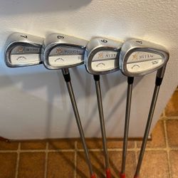 Miura Irons 7-PW CB-202 with SteelFiber Shafts
